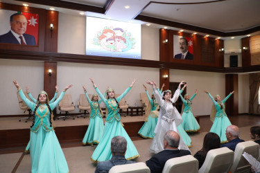 Nəsimi Rayon İcra Hakimiyyətində “Ailə cəmiyyətin ən böyük dəyəridir” adlı tədbir keçirilib.