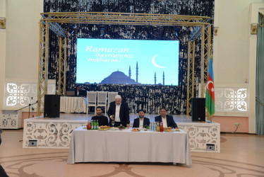 Nəsimi rayonunda Müqəddəs Ramazan bayramı ərəfəsində iftar süfrəsi təşkil edildi.