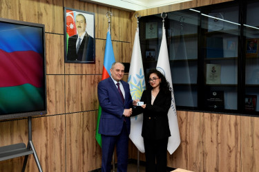 Nəsimi rayonunda “Müasir Şəhərsalma Vizyonu: Ənənə və İnnovasiyanın Harmoniyası” Rəqəmsal İdeya Müsabiqəsinin bağlanış mərasimi keçirilib