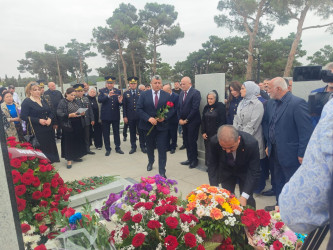 Vətən Müharibəsi Şəhidi Hüseynzadə Həmidağa Bağı oğlunun şəhadət günündə əziz xatirəsi yad edildi.