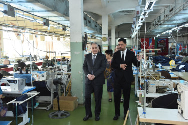Nəsimi rayon İcra Hakimiyyətinin başçısı növbəti səyyar qəbul keçirib