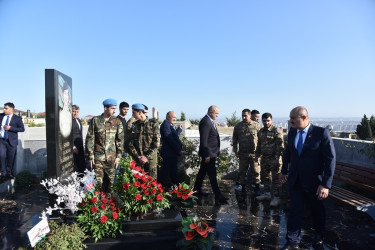 27 sentyabr Anım günündə  Nəsimi rayon  Şəhidləri ziyarət olundu.