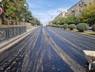 Rayon ərazisində yollarda asfaltlaşma işləri davam etdirilir.