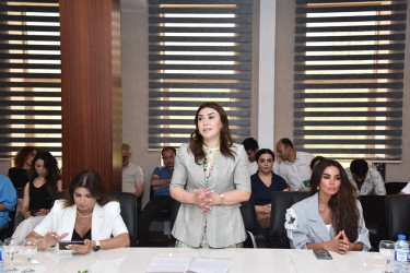 “Konstitusiya və Suverenlik İli” çərçivəsində “Hüquqla müalicə” adlı dəyirmi masa keçirildi.