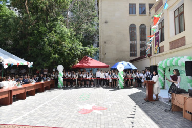 Nəsimi RİH başçısı rayonun ümumtəhsil müəssisələrinə “Son zəng” tədbirlərində iştirak etdi.