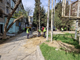 Nəsimi rayonu Cavadxan 28,32 saylı ünvanlarda abadlıq-quruculuq yenidənqurma işlərinə başlanılıb.