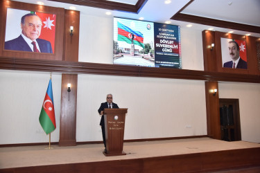 Nəsimi rayon İcra Hakimiyyətində 20 Sentyabr - Dövlət Suverenliyi Günü münasibətilə tədbir keçirilib.