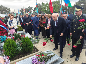 Vətən Müharibəsi Şəhidi Qasımlı Mirhəmid Nazim oğlunun şəhadət günündə əziz xatirəsi yad edildi.