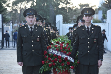 Anım günündə 2 saylı Fəxri və Şəhidlər Xiyabanında  dəfn olunmuş Şəhidlər ziyarət olundu.