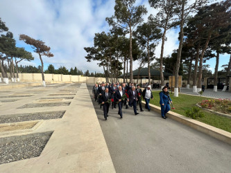 Vətən müharibəsi Şəhidi Hüseynzadə Həmidağa Bağı oğlunun əziz xatirəsi ehtiramla yad edildi.