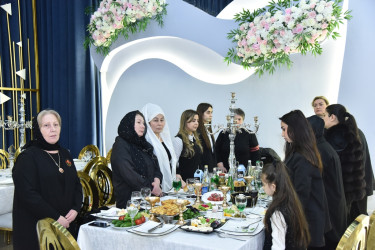 Nəsimi rayonunda 8 Mart - Beynəlxalq Qadınlar Günü münasibətilə tədbir keçirilib.