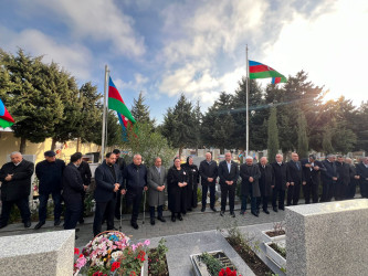 Vətən Müharibəsi Şəhidi İsmayılov Emin Tahir oğlunun doğum günündə əziz xatirəsi yad edildi.