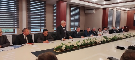 Nəsimi rayonunda “Yaşıl dünya naminə həmrəylik ili” çərçivəsində elektrik enerjisindən qənaətlə istifadəyə dair  yığıncaq keçirildi