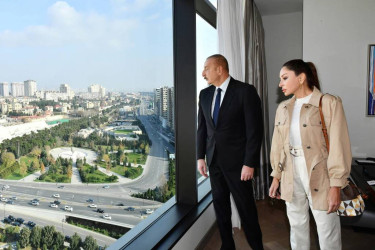 Prezident İlham Əliyev və birinci xanım Mehriban Əliyeva “The Ritz Carlton Baku” otelinin açılışında iştirak ediblər .