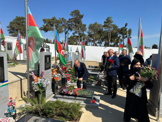 Vətən müharibəsi Şəhidi Kazımov Vüsal Vüqar  oğlunun doğum günündə əziz xatirəsi yad olundu.