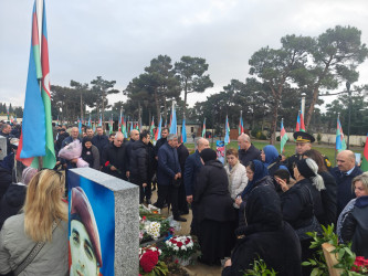 Vətən Müharibəsi Şəhidi Tarıverdiyev Nicat Şöhrət oğlunun şəhadət günündə əziz xatirəsi yad edildi.