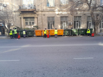 Nəsimi rayonunda yaz-yay mövsümünə hazırlıq çərçivəsində iməcilik keçirilib.