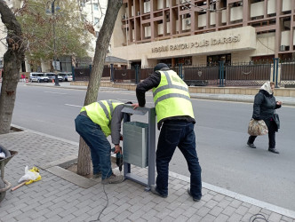 Parklarda və ayrı-ayrı ünvanlarda cari təmir işləri aparılıb.