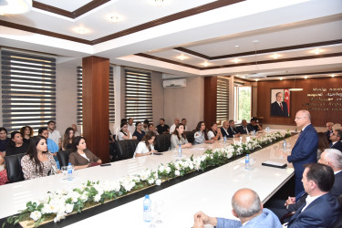 “Konstitusiya və Suverenlik İli” çərçivəsində “Hüquqla müalicə” adlı dəyirmi masa keçirildi.
