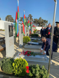 Vətən Müharibəsi Şəhidi Mikayılov Cəbrayıl Valeh oğlunun şəhadət günündə əziz xatirəsi yad edildi.