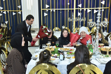 Nəsimi rayonunda 8 Mart - Beynəlxalq Qadınlar Günü münasibətilə tədbir keçirilib.