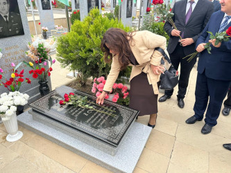 Vətən Müharibəsi Şəhidi Cəfərov Ruslan Gündüz oğlunun şəhadət günündə əziz xatirəsi yad edildi.