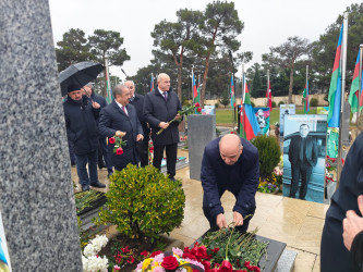 Vətən Müharibəsi Şəhidi Babaxanov Elman Ağamirzə oğlunun şəhadət günündə əziz xatirəsi yad edildi.