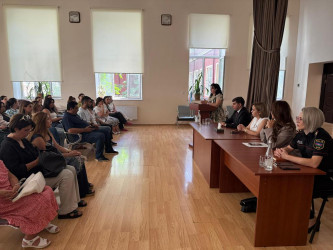 Nəsimi rayonunda “Elmin innovativ yanaşmalarında suverenliyimizin hüquqi predmetləri” mövzusunda tədbir keçirilib