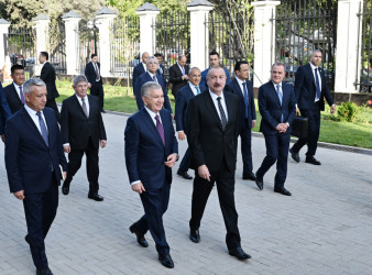 Prezidentlər İlham Əliyev və Şavkat Mirziyoyev Özbəkistanın Azərbaycandakı səfirliyinin yeni binasının açılışında iştirak ediblər