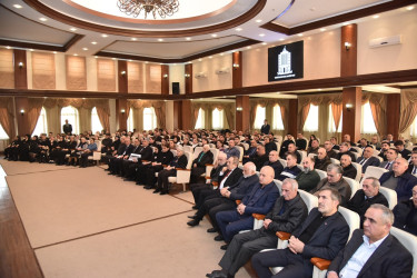 Nəsimi rayon İcra Hakimiyyətində rayonun şəhid ailələri və müharibə əlilləri ilə görüş keçirilib.