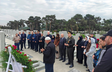 Vətən Müharibəsi Şəhidi Məmmədov Azad Tahir oğlunun şəhadət günündə əziz xatirəsi yad edildi.