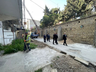 Alı Mustafayev 41 saylı binada quruculuq və yenidənqurma işləri davam etdirilir.