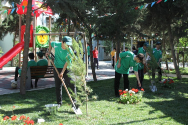 Nəsimi rayonunda növbəti “Abad həyət” sakinlərin istifadəsinə verilib.