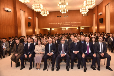 Nəsimi rayonunda 18 Oktyabr – Müstəqilliyin Bərpası Gününə həsr olunmuş tədbir keçirilib