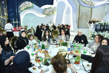 Nəsimi rayonunda 8 Mart - Beynəlxalq Qadınlar Günü münasibətilə tədbir keçirilib.