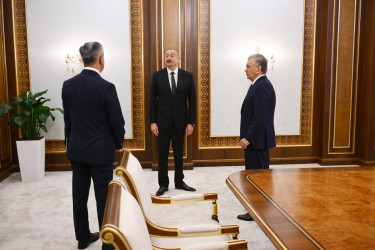 Prezidentlər İlham Əliyev və Şavkat Mirziyoyev Özbəkistanın Azərbaycandakı səfirliyinin yeni binasının açılışında iştirak ediblər