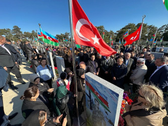 Vətən Müharibəsi Şəhidi Səfərov Məmmədağa Balakişi  oğlunun şəhadət günündə əziz xatirəsi yad edildi.