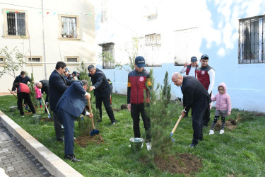 Nəsimi rayonunda növbəti “Abad həyət” sakinlərin istifadəsinə verilib.