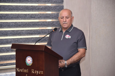 Nəsimi rayonu İcra Hakimiyyətində rayon ərazisində yaşayan Vətən müharibəsi şəhidlərinin ailə üzvləri ilə görüş keçirilib.