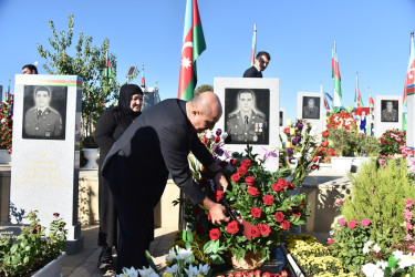 Anım günündə 2 saylı Fəxri və Şəhidlər Xiyabanında dəfn olunmuş Şəhidlər ziyarət olundu