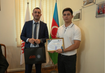 Nəsimi rayonunda bilik günü ilə bağlı tədbir keçirilib