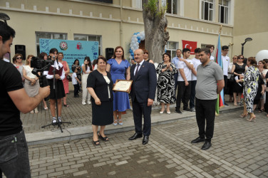 İlyas Əfəndiyev adına Elitar Gimnaziya “Son zəng” tədbiri keçirilib.