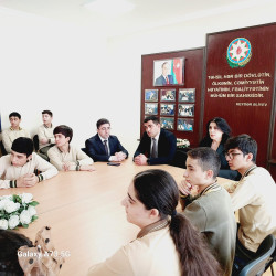 Nəsimi rayonunda “Erkən yaşdan qızların və oğlanların nikaha cəlb olunmasının qarşısının alınması” mövzusunda dəyirmi masa təşkil olunub.