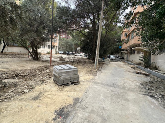 Nəsimi rayonunda abadlıq işləri davam etdirilir.