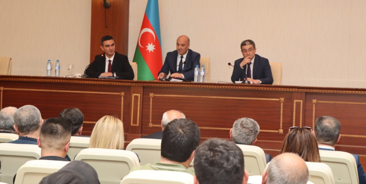 Nəsimi rayonunda “Sahibkarlıq subyektləri ilə istehlakçı hüquqlarının müdafiəsi” mövzusunda tədbir keçirilib
