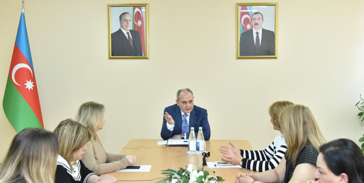 Nəsimi rayon İcra Hakimiyyətinin başçısı növbəti səyyar qəbul keçirib