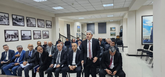 Nəsimi rayonunda “Yaşıl dünya naminə həmrəylik ili” çərçivəsində su ehtiyatlarından səmərəli istifadəyə dair yığıncaq keçirildi