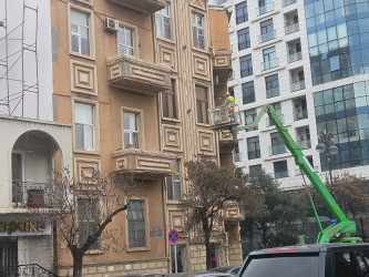 Nəsimi rayonunda başlanılmış abadlıq-quruculuq işləri davam etdirilir.