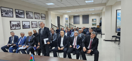 Nəsimi rayonunda “Yaşıl dünya naminə həmrəylik ili” çərçivəsində su ehtiyatlarından səmərəli istifadəyə dair yığıncaq keçirildi