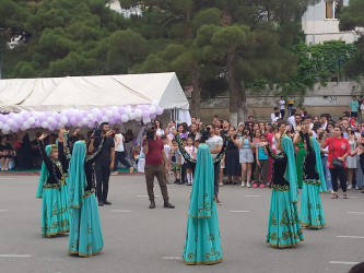 Nəsimi rayonunun ümumtəhsil müəssisələrində “Son zəng” tədbirləri keçirildi.